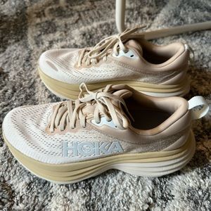 HOKA Bondi 8 - Size 6.5